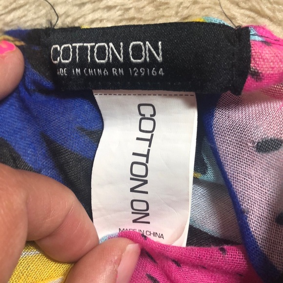 🧣 2 for $15 🧣 Fruity Scarf - Picture 4 of 4